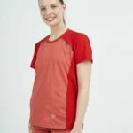 Chaquetilla Mujer Comfy Rojo ARCIEL con MICROPERFORADO SPANDEX