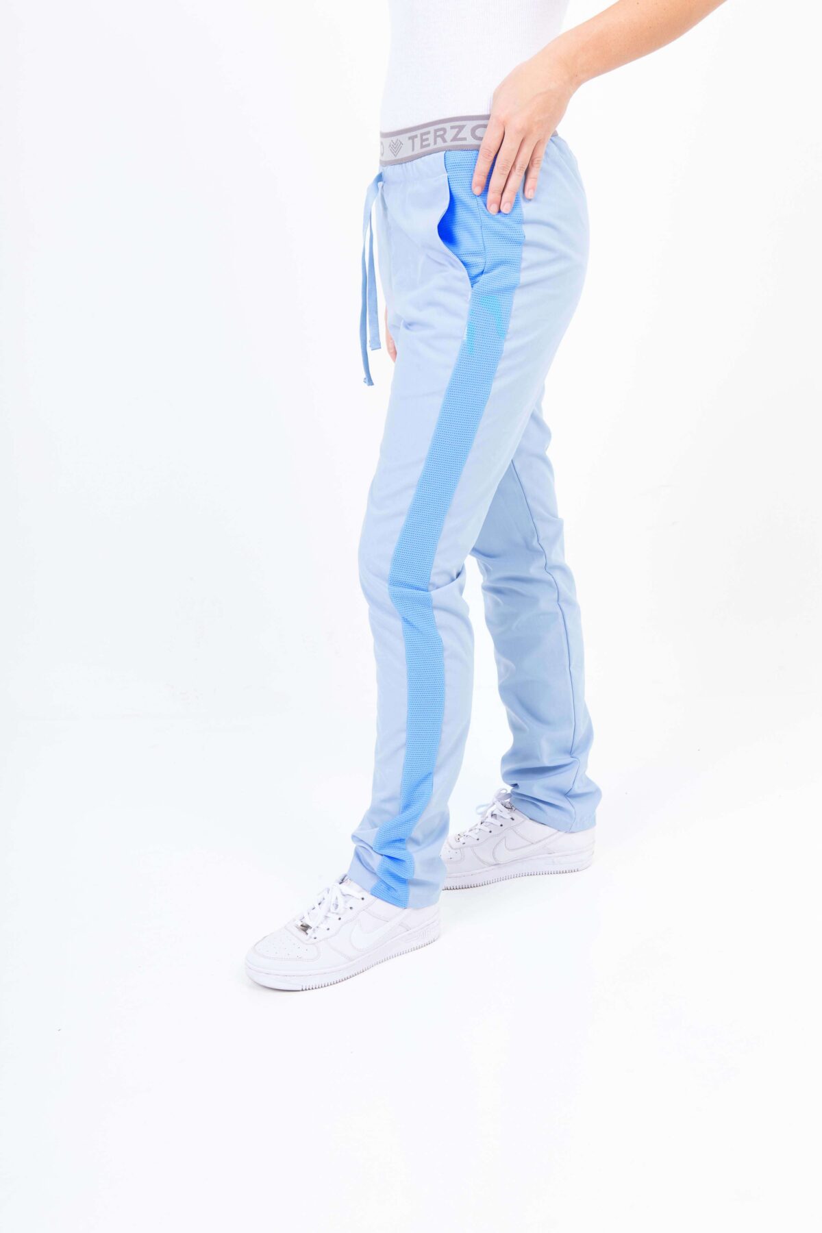 Pantalon Unisex Brand Comfy Celeste Combi ARCIEL con MICROPERFORADO SPANDEX - Image 1