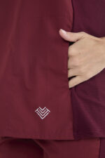 Chaquetilla Mujer Comfy Bordo ARCIEL con MICROPERFORADO SPANDEX - Image 5