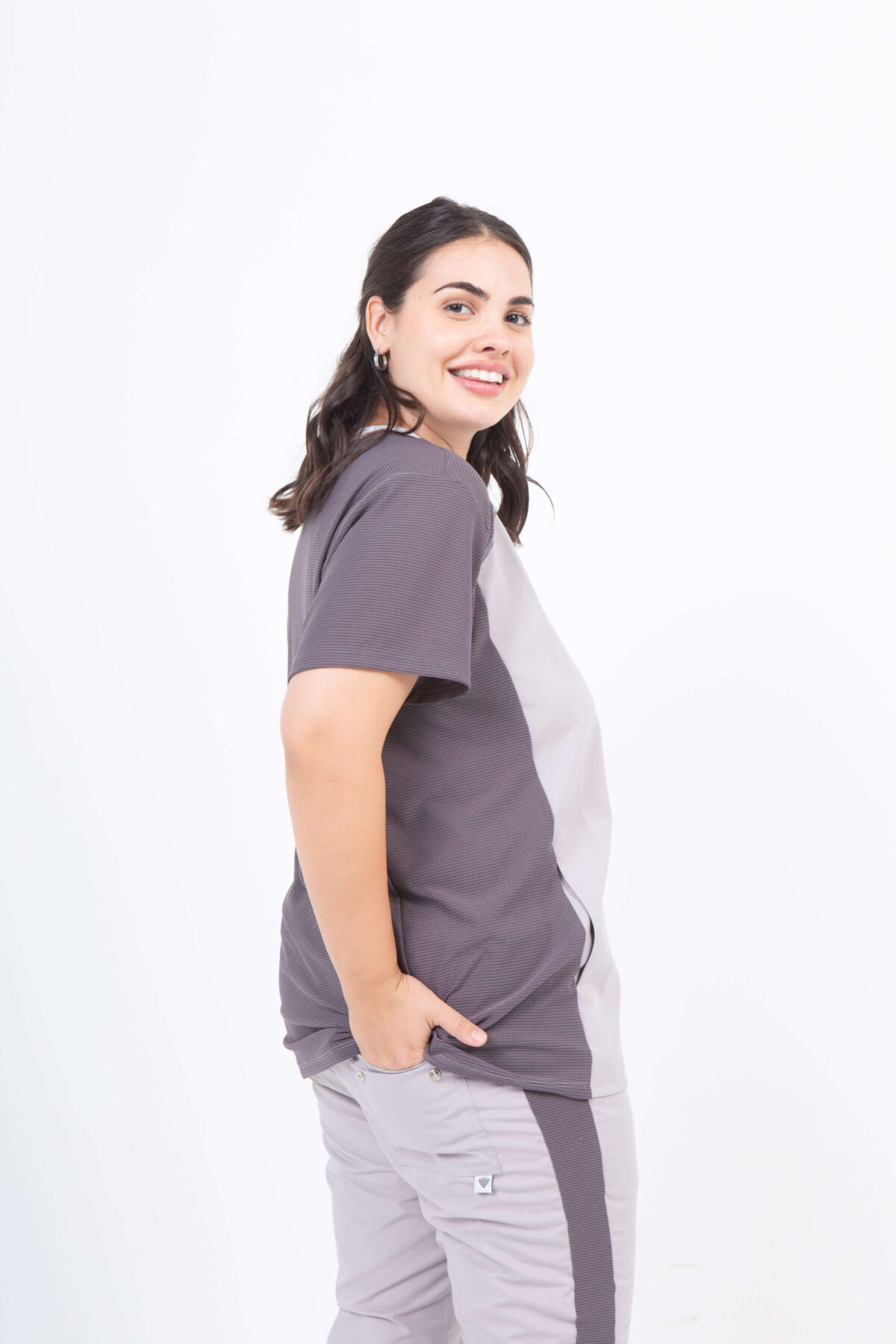 Chaquetilla Mujer Comfy Grafito ARCIEL con MICROPERFORADO SPANDEX - Image 2