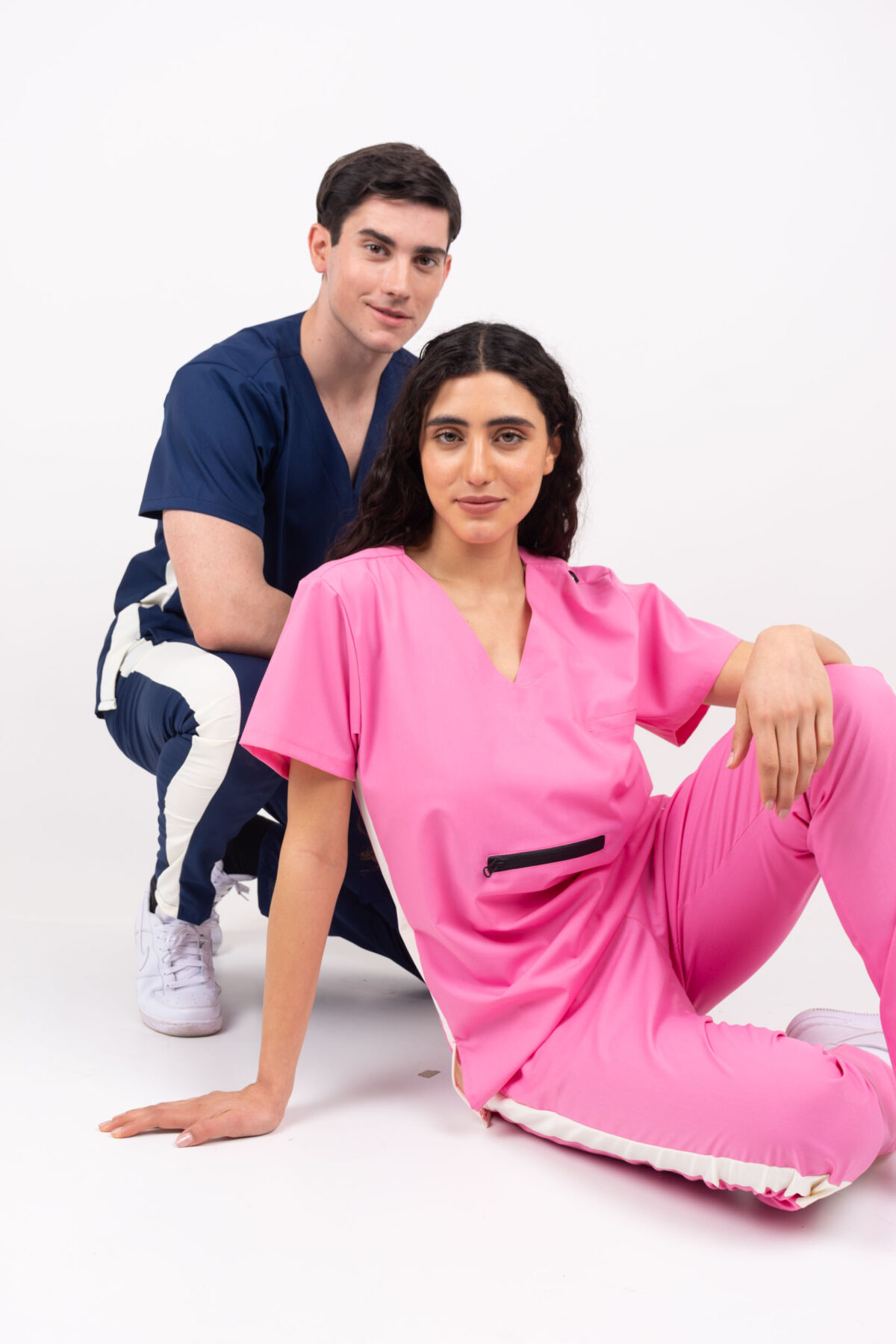 TERZO0551 Terzo Indumentaria - Ambos Medicos - Chaquetillas y Pantalones para salud - Arma tu Outfit como vos quieras