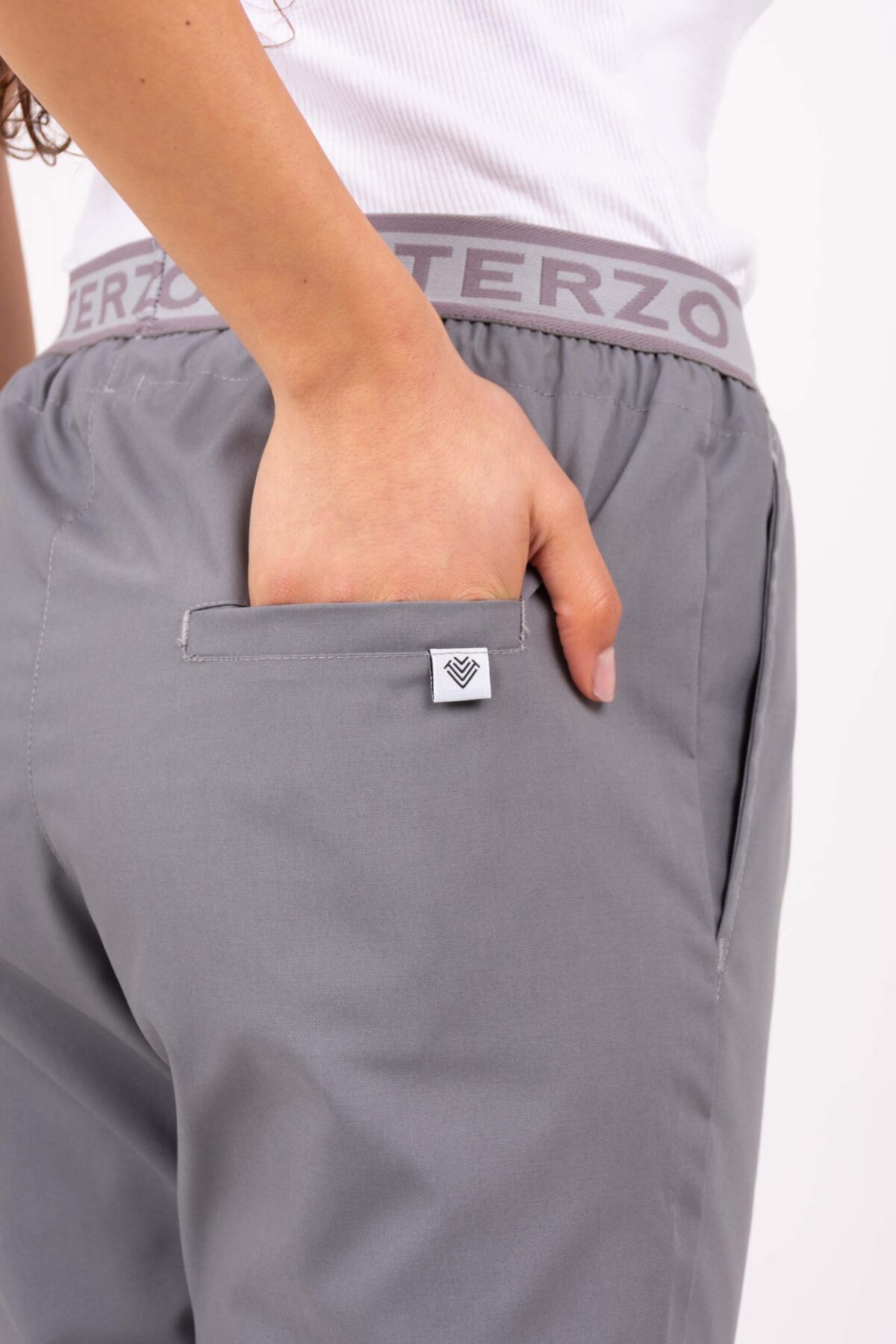 TERZO0725 Pantalon Unisex Brand Pocket Gris Plomo ARCIEL - Image 4