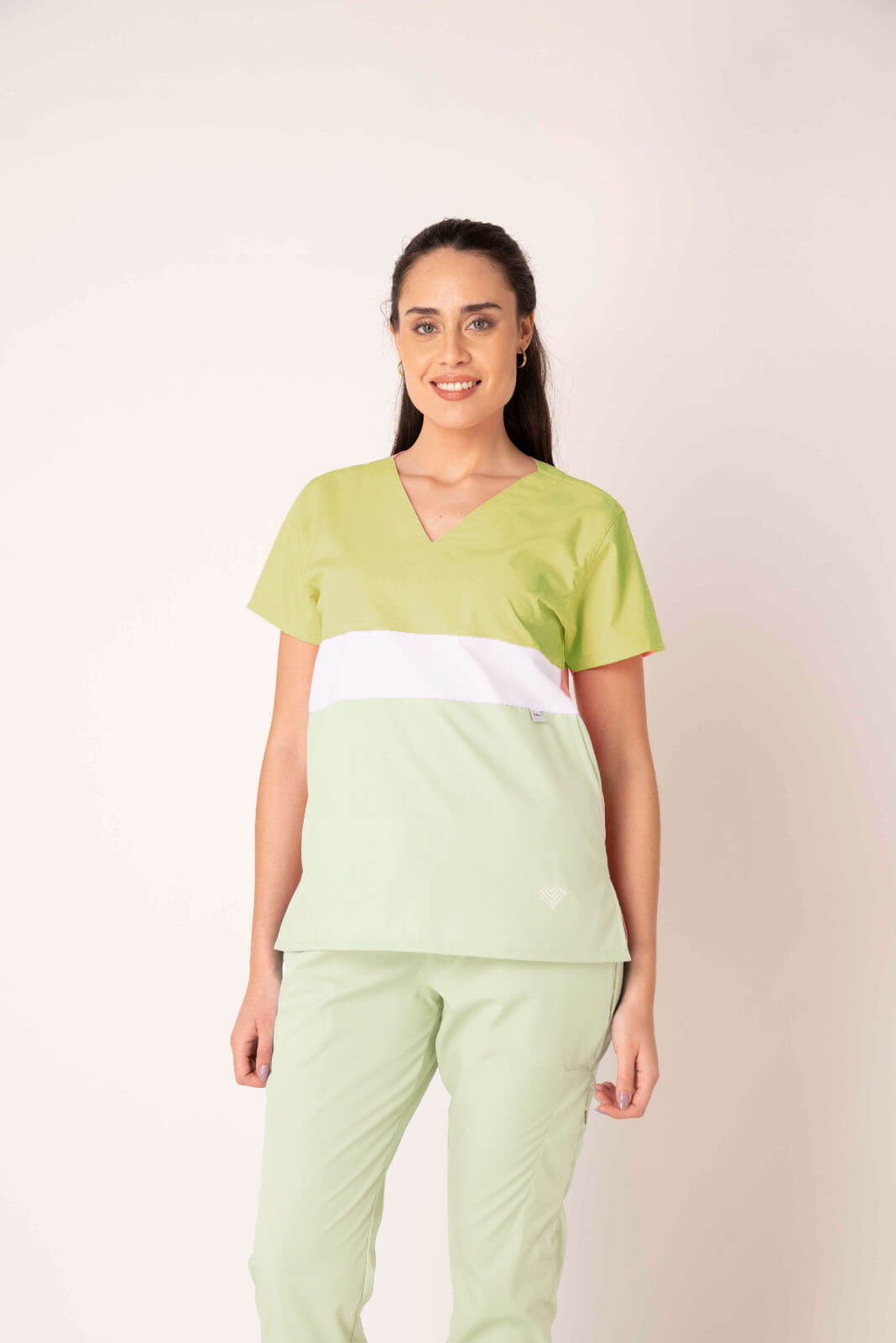 mnz pistacho Chaquetilla Mujer Tricolor Manzana ARCIEL - Image 1