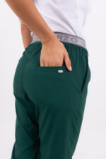 Pantalon Unisex Brand Pocket Verde Ingles CORE SPANDEX - Image 6