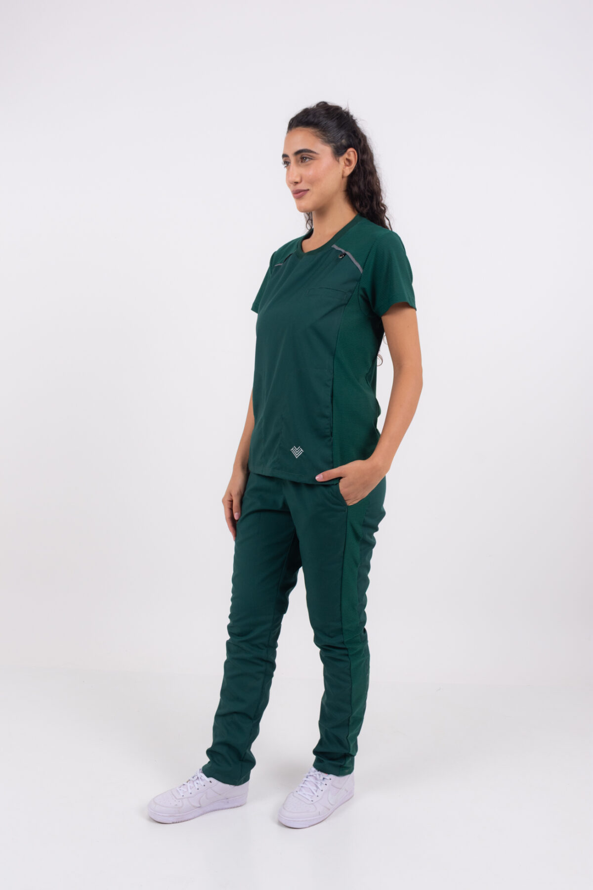 Chaquetilla Mujer Comfy Verde Ingles ARCIEL con MICROPERFORADO SPANDEX - Image 9