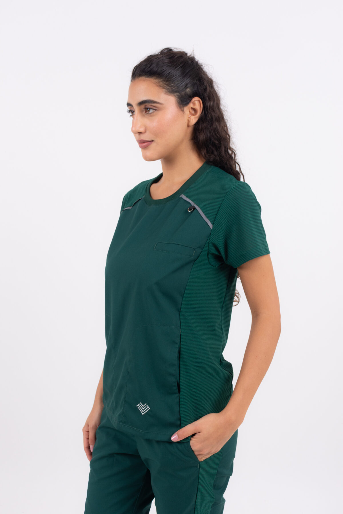 Chaquetilla Mujer Comfy Verde Ingles ARCIEL con MICROPERFORADO SPANDEX - Image 3