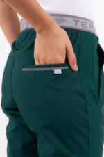 Pantalon Unisex Brand Comfy Verde Ingles ARCIEL con MICROPERFORADO SPANDEX - Image 5