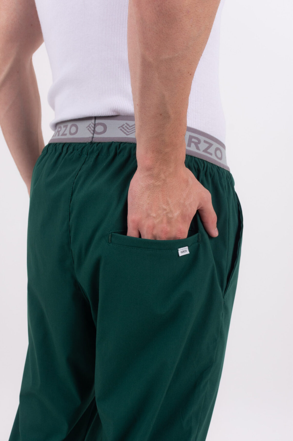Pantalon Unisex Brand Pocket Verde Ingles CORE SPANDEX - Imagen 11