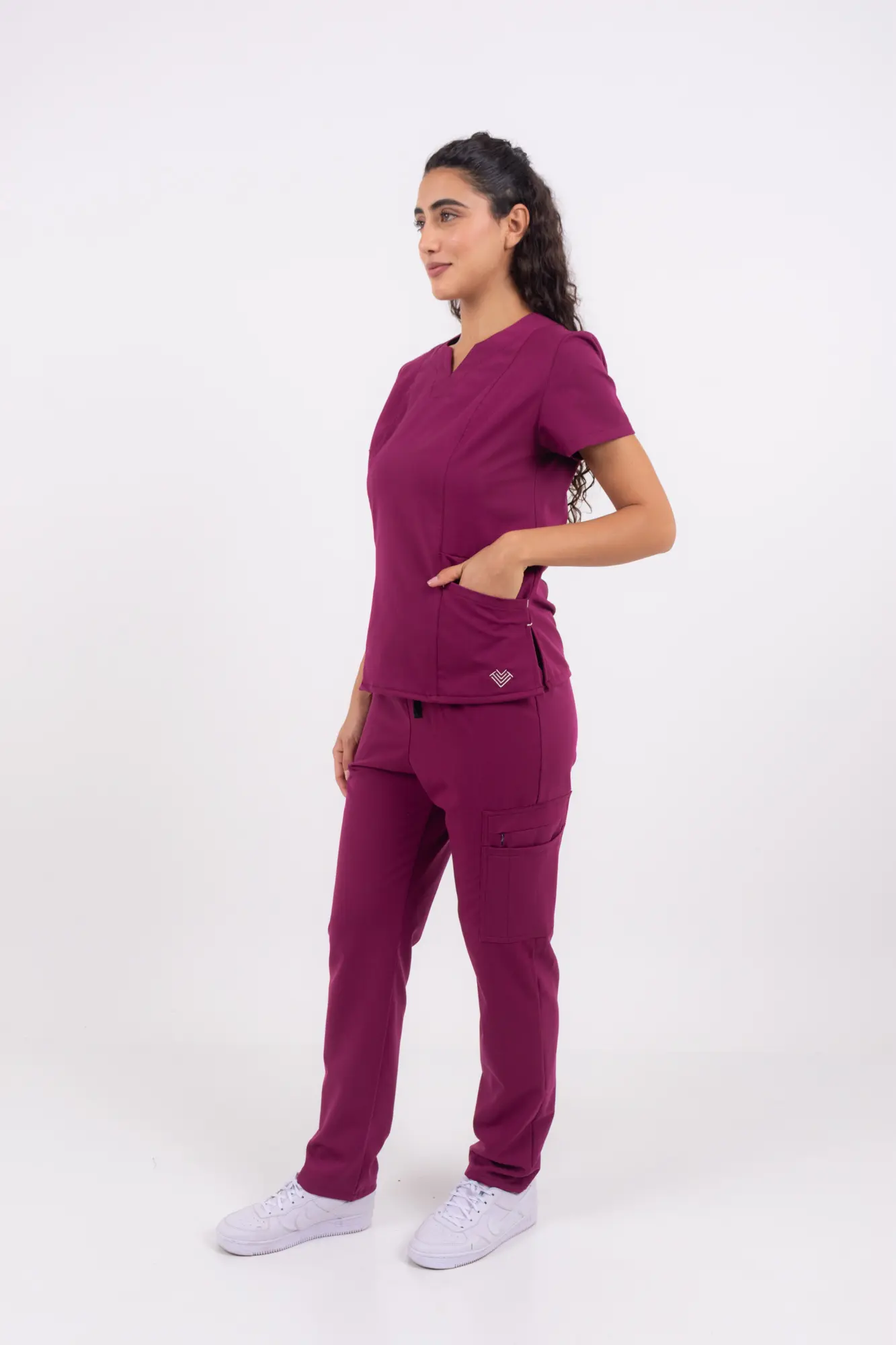 Ambo médico spandex de mujer color Uva, Terzo Indumentaria